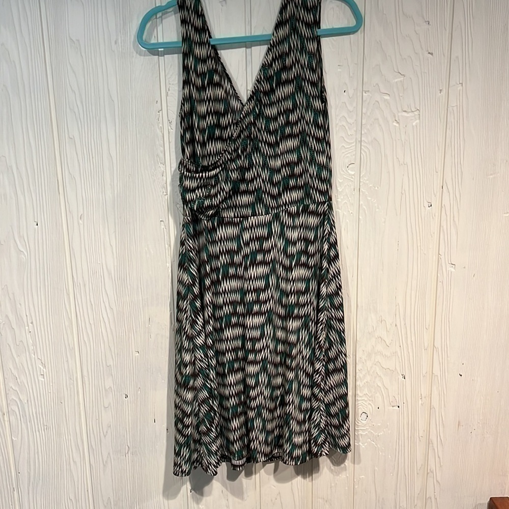 M.k.m Designs Dress v neck - Picture 6 of 10